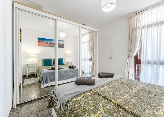 Palia Seaside Escape Apartman *